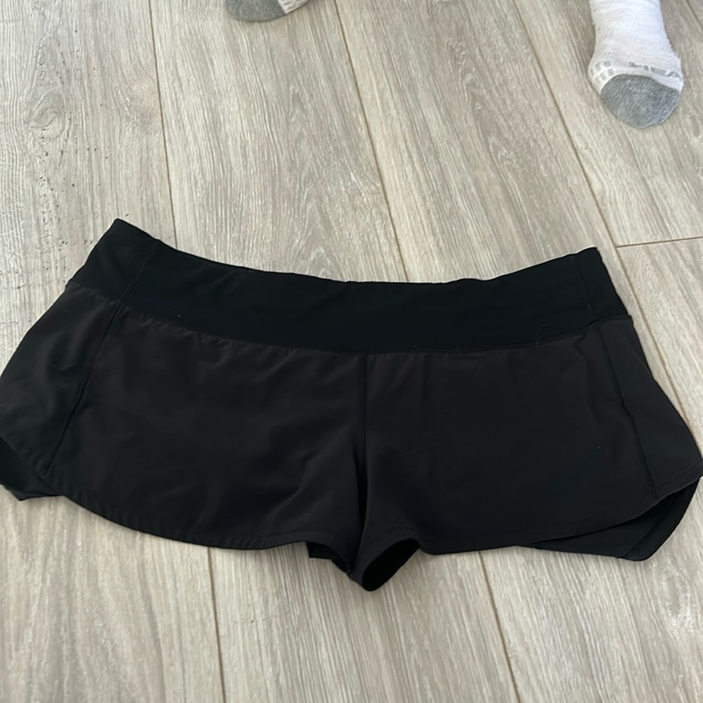 Black lululemon speed ups